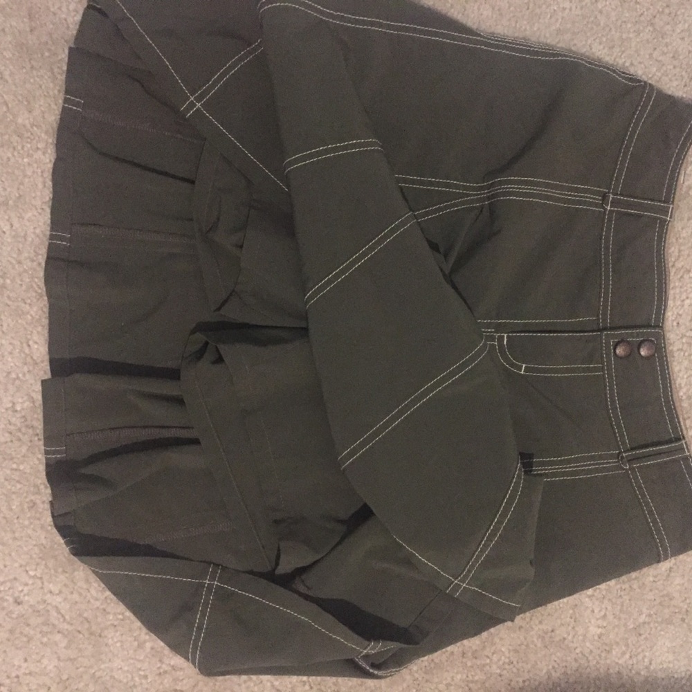 Athleta whatever skort olive sz 4 NWOT